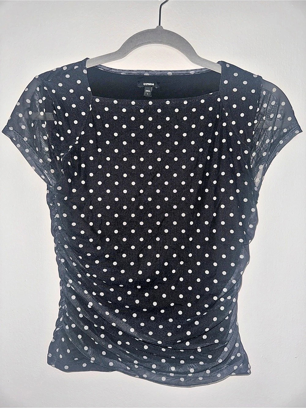 Express Polka Dot Ruched Blouse in Black & White Size Medium